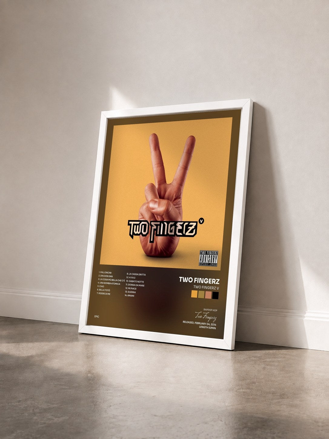 #blanc Tableau de l'album Two Fingerz V de Two Fingerz vu de trois quarts, cadre blanc