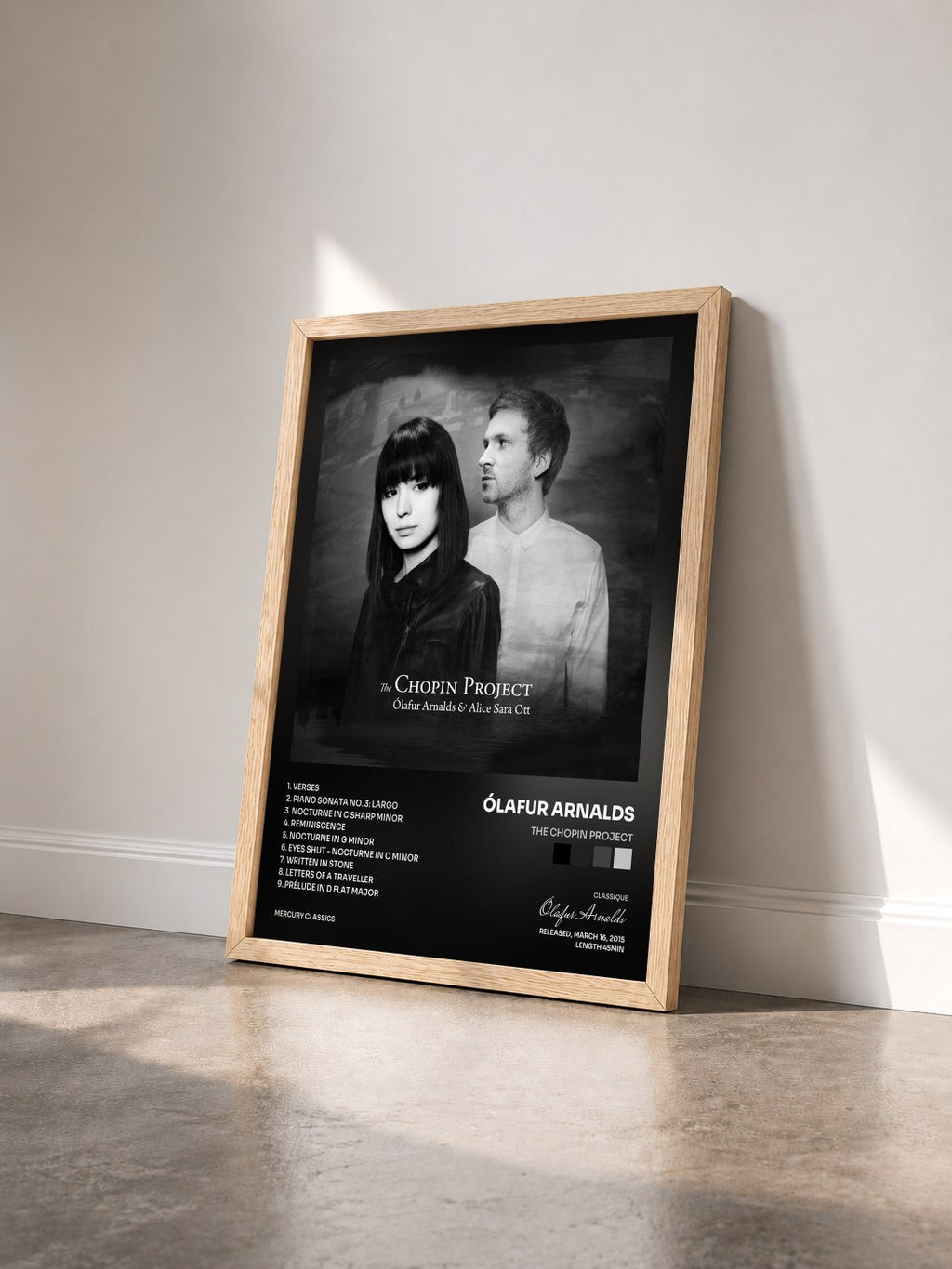 #bois Tableau de l'album The Chopin Project de Ólafur Arnalds vu de trois quarts, cadre en bois brut