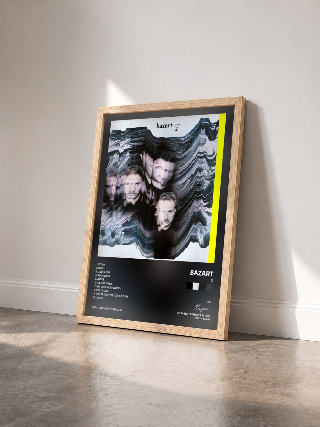 #bois Tableau de l'album 2 de Bazart vu de trois quarts, cadre en bois brut