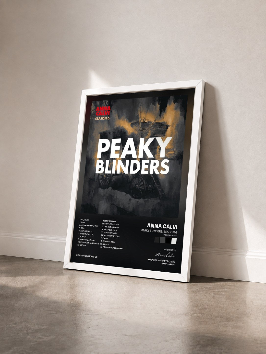 #blanc Tableau de l'album Peaky Blinders: Season 6 (Original Score) de Anna Calvi vu de trois quarts, cadre blanc