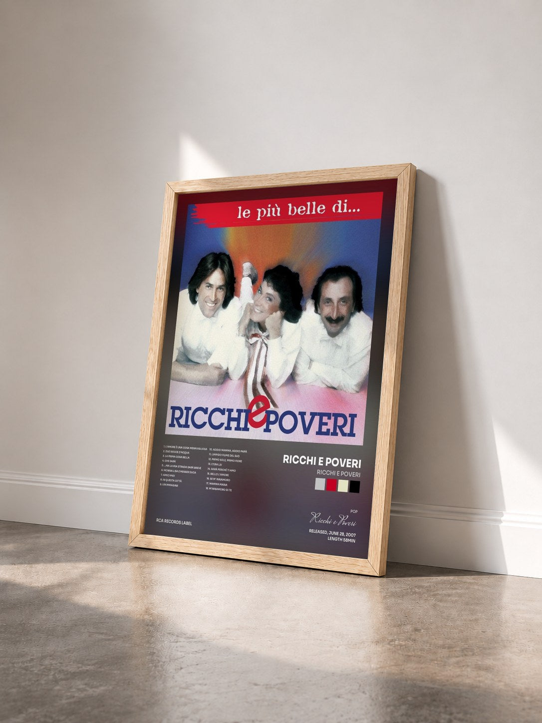 #bois Tableau de l'album Ricchi E Poveri de Ricchi e Poveri vu de trois quarts, cadre en bois brut