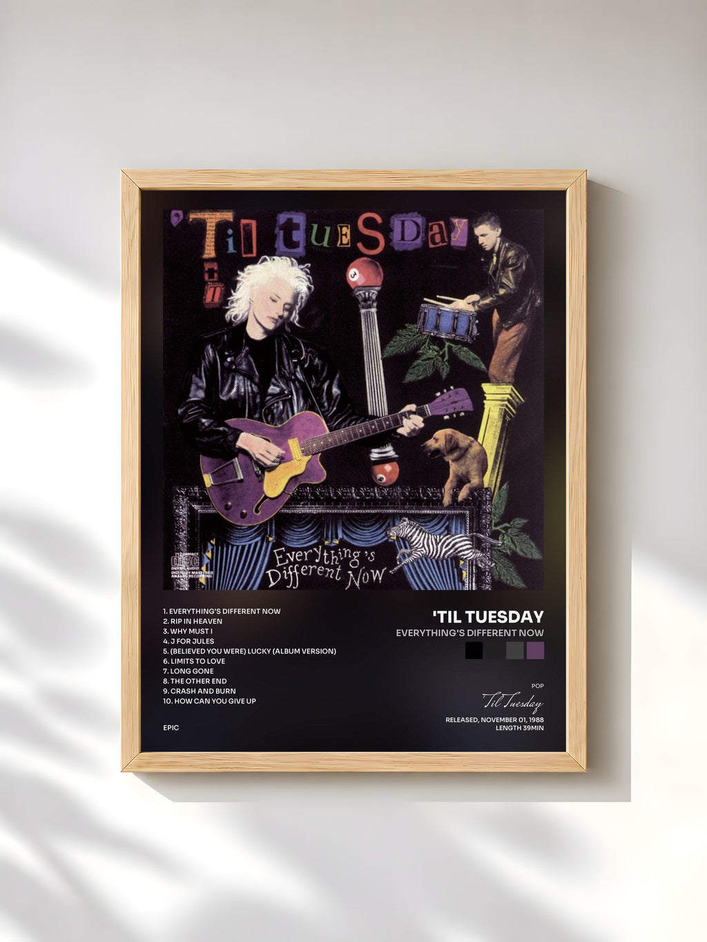 #bois Tableau de l'album Everything's Different Now de 'Til Tuesday, cadre en bois brut, imprimé et encadré en France