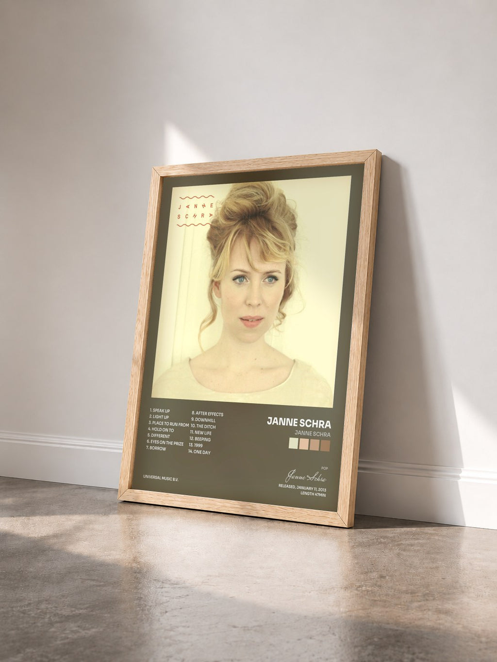 #bois Tableau de l'album Janne Schra de Janne Schra vu de trois quarts, cadre en bois brut