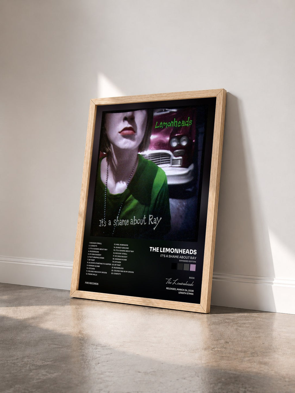 #bois Tableau de l'album It's a Shame About Ray (Expanded Edition) de The Lemonheads vu de trois quarts, cadre en bois brut