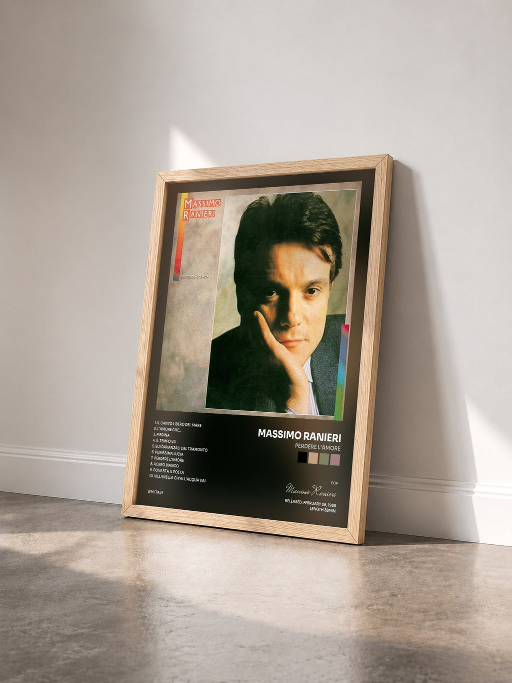 #bois Tableau de l'album Perdere l'amore de Massimo Ranieri vu de trois quarts, cadre en bois brut