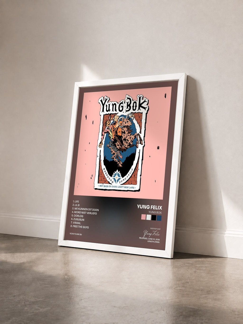 #blanc Tableau de l'album Yung Bok de Yung Felix vu de trois quarts, cadre blanc