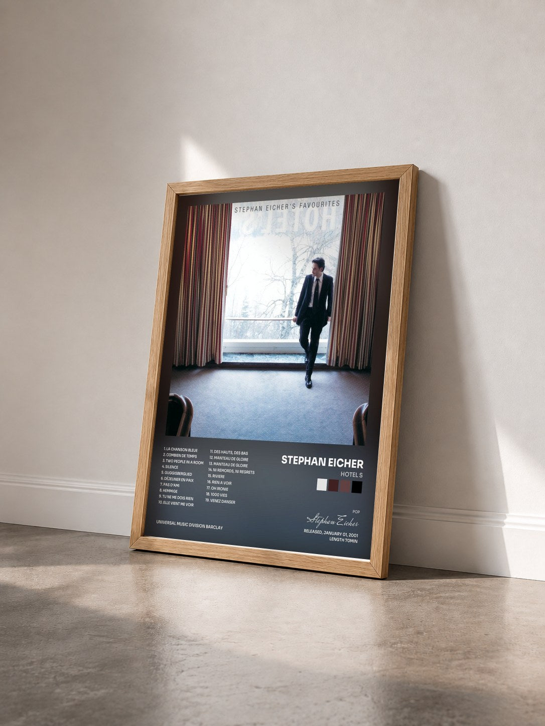 #bois Tableau de l'album Hotel S de Stephan Eicher vu de trois quarts, cadre en bois brut