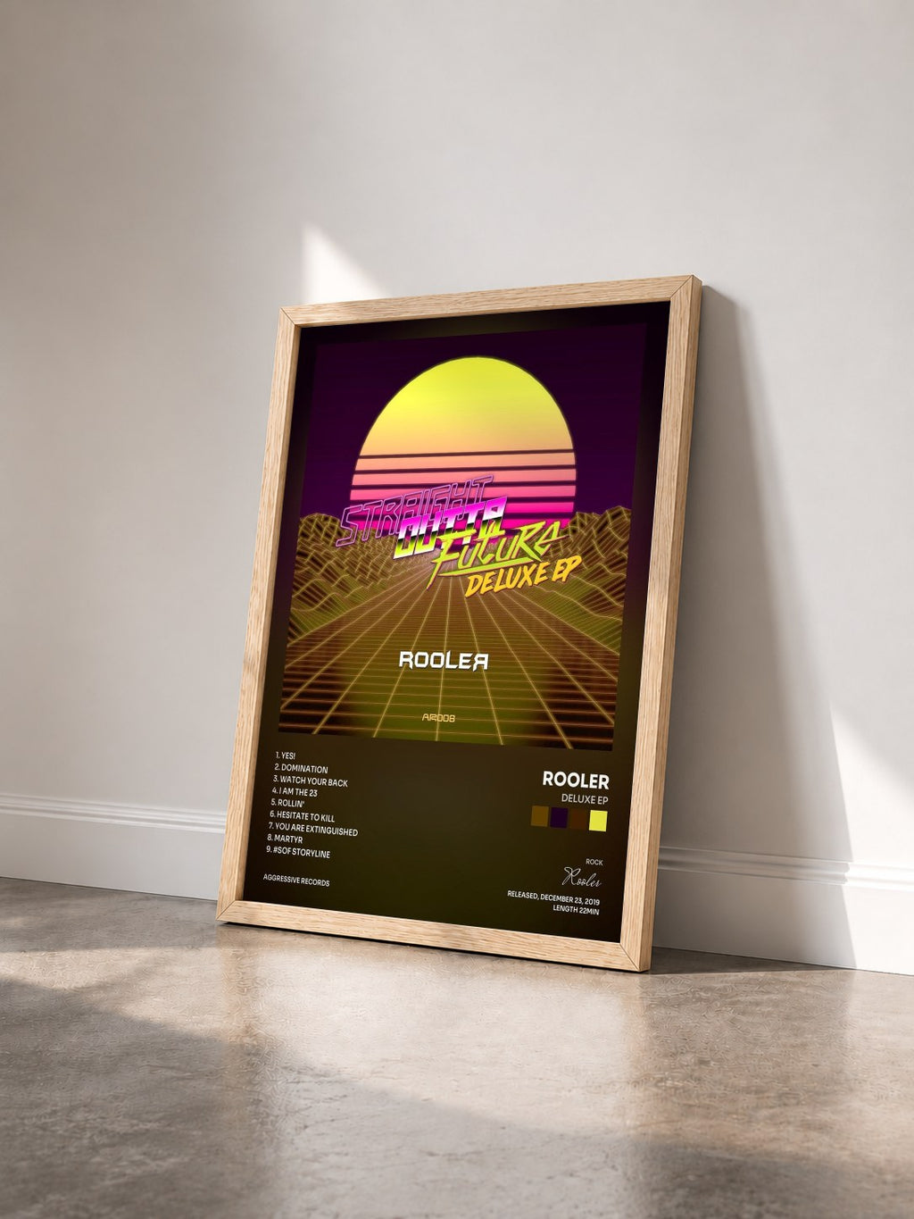#bois Tableau de l'album Deluxe EP de Rooler vu de trois quarts, cadre en bois brut