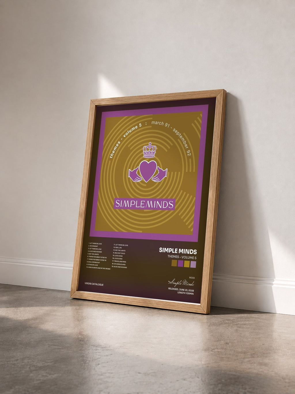 #bois Tableau de l'album Themes - Volume 5 de Simple Minds vu de trois quarts, cadre en bois brut