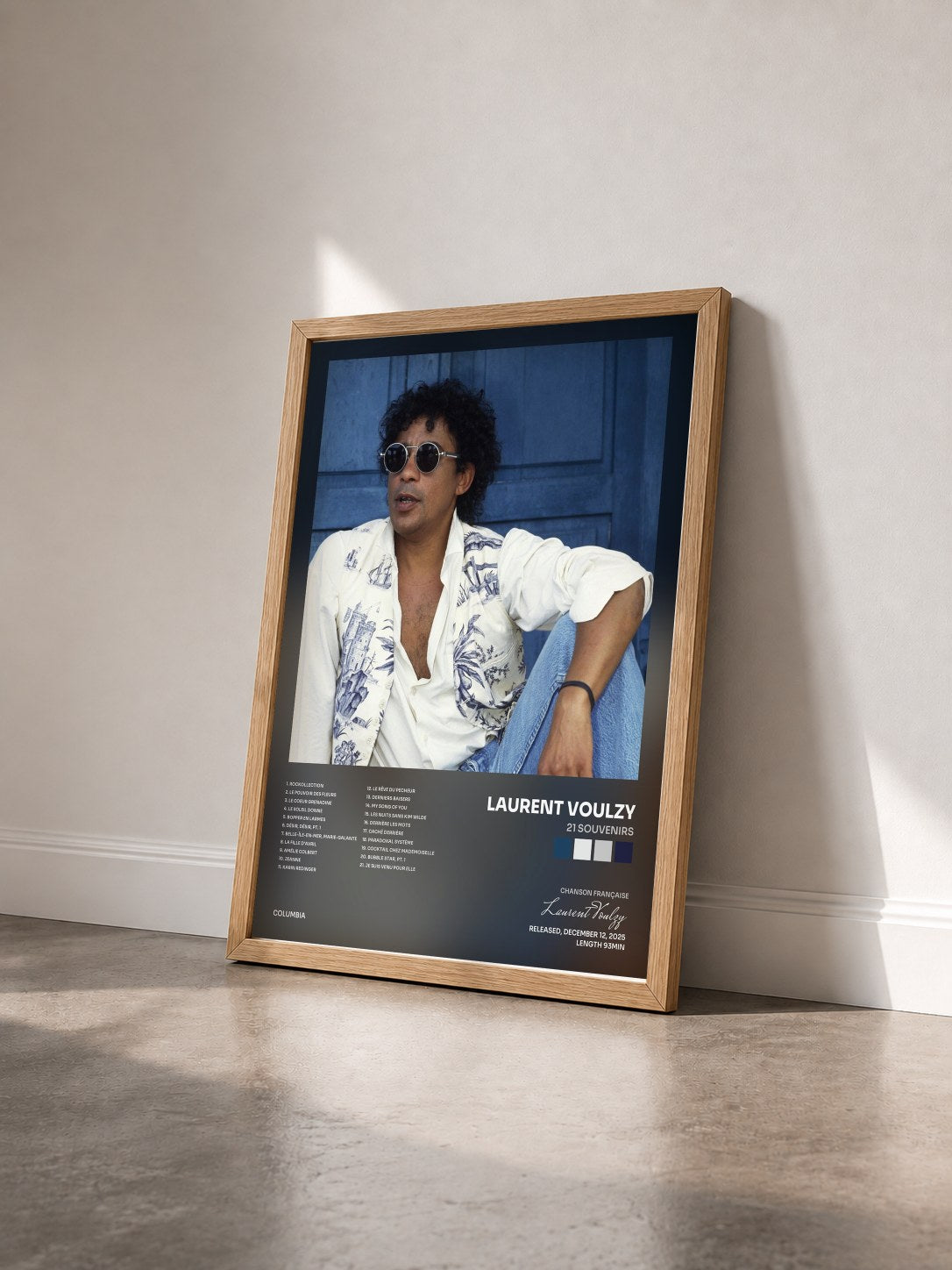 #bois Tableau de l'album 21 souvenirs de Laurent Voulzy vu de trois quarts, cadre en bois brut
