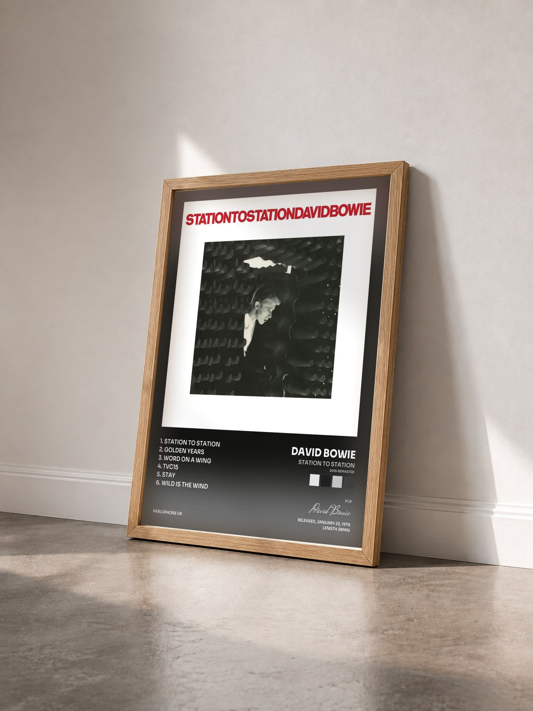 #bois Tableau de l'album Station to Station (2016 Remaster) de David Bowie vu de trois quarts, cadre en bois brut