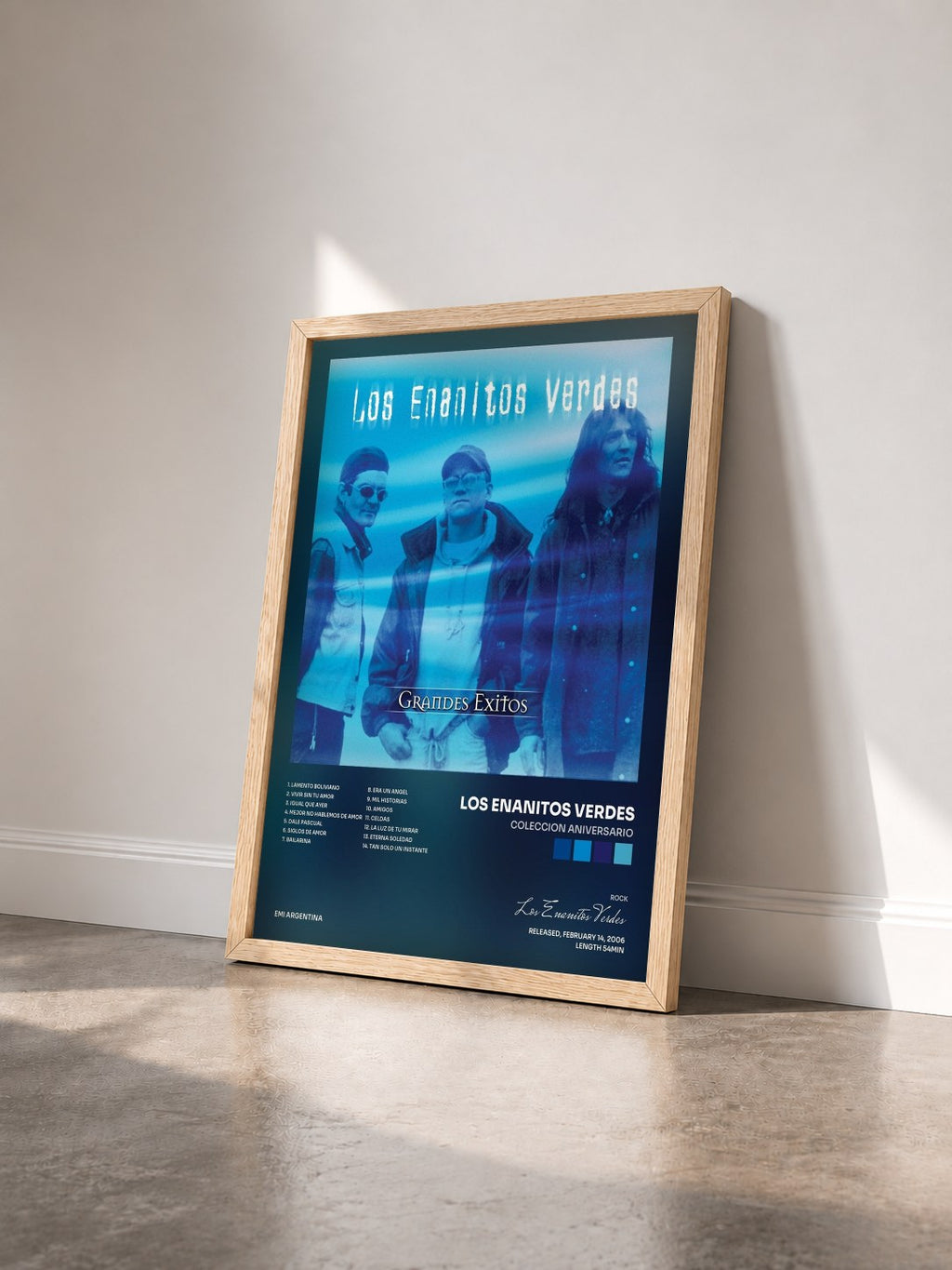 #bois Tableau de l'album Coleccion Aniversario de Los Enanitos Verdes vu de trois quarts, cadre en bois brut