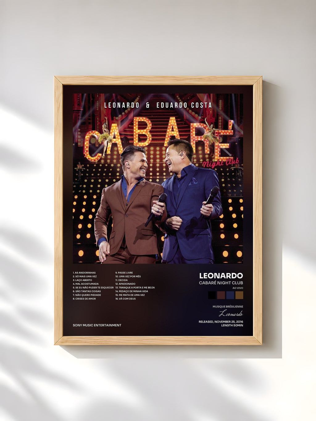 #bois Tableau de l'album Cabaré Night Club (Ao Vivo) de Leonardo, cadre en bois brut, imprimé et encadré en France