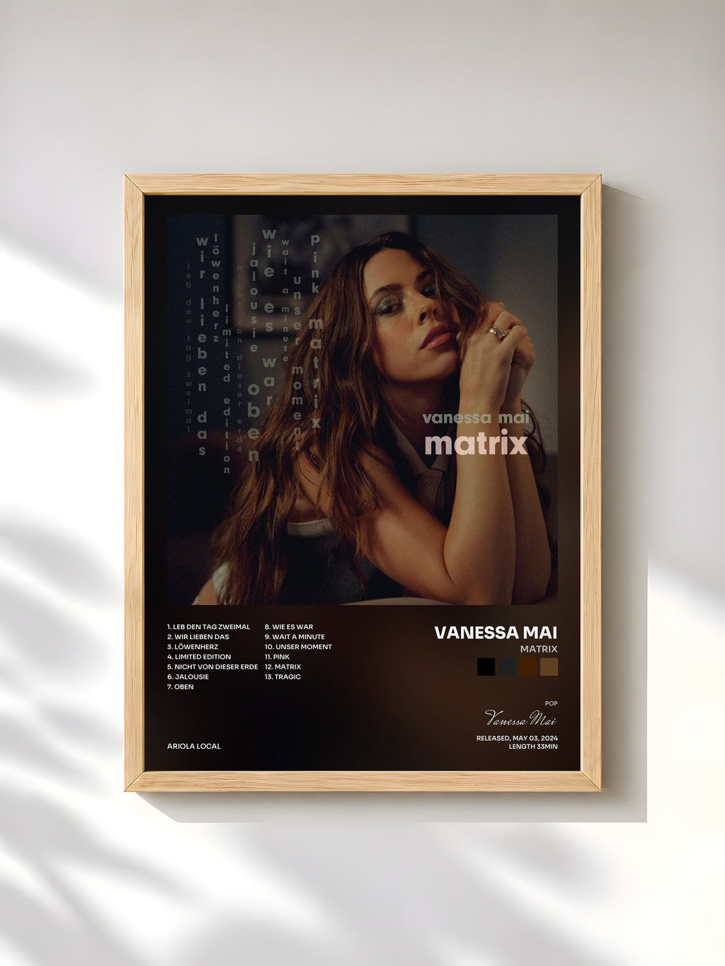 #bois Tableau de l'album Matrix de Vanessa Mai, cadre en bois brut, imprimé et encadré en France