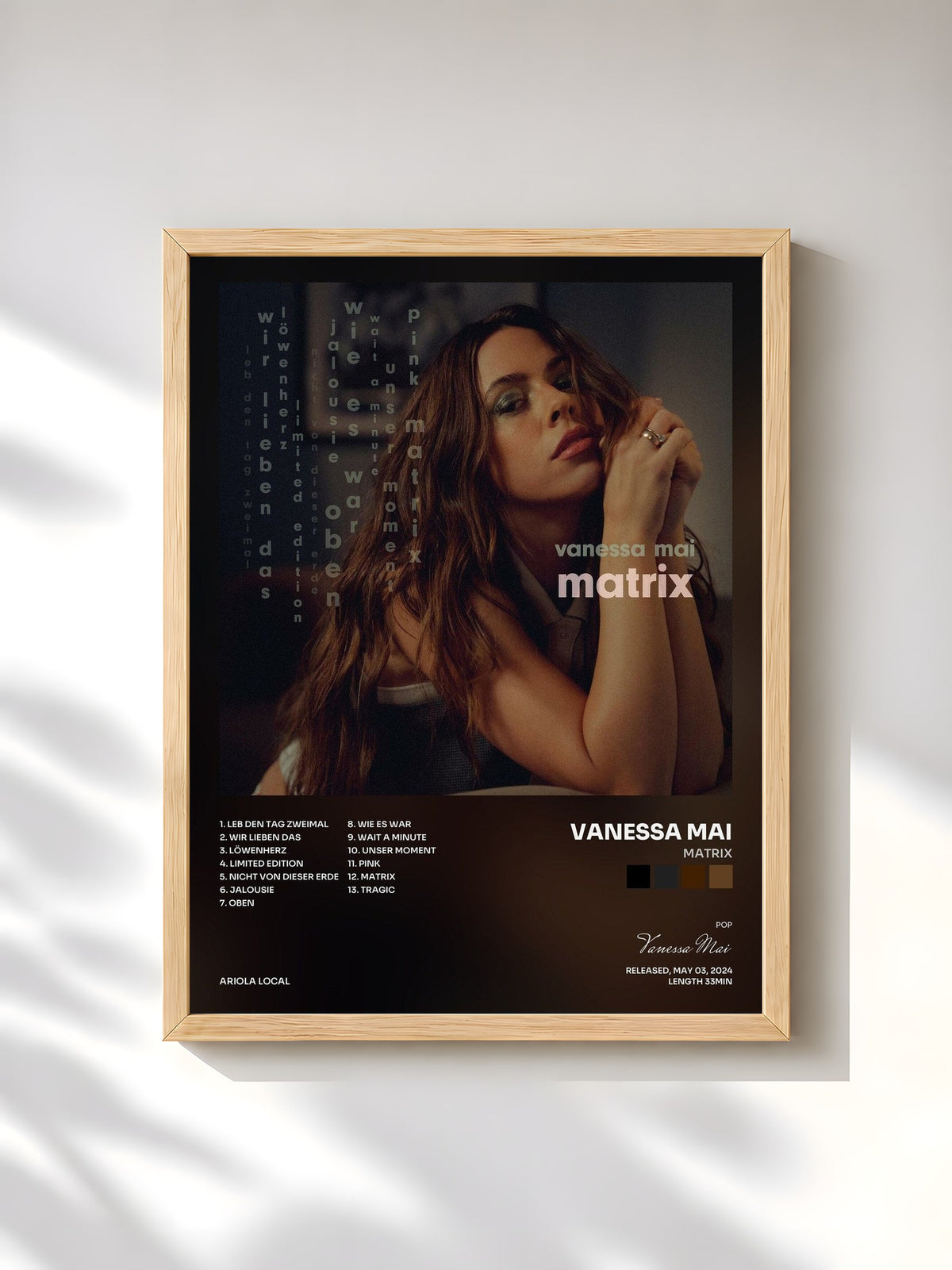 #bois Tableau de l'album Matrix de Vanessa Mai, cadre en bois brut, imprimé et encadré en France