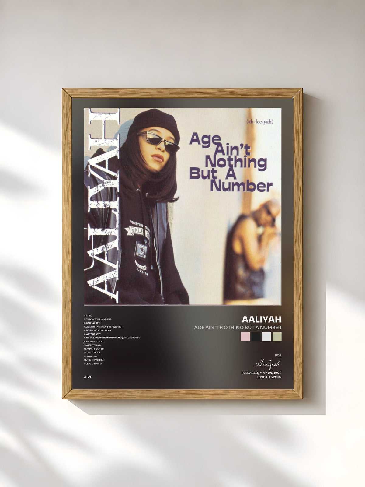 #bois Tableau de l'album Age Ain't Nothing But A Number de Aaliyah, cadre en bois brut, imprimé et encadré en France