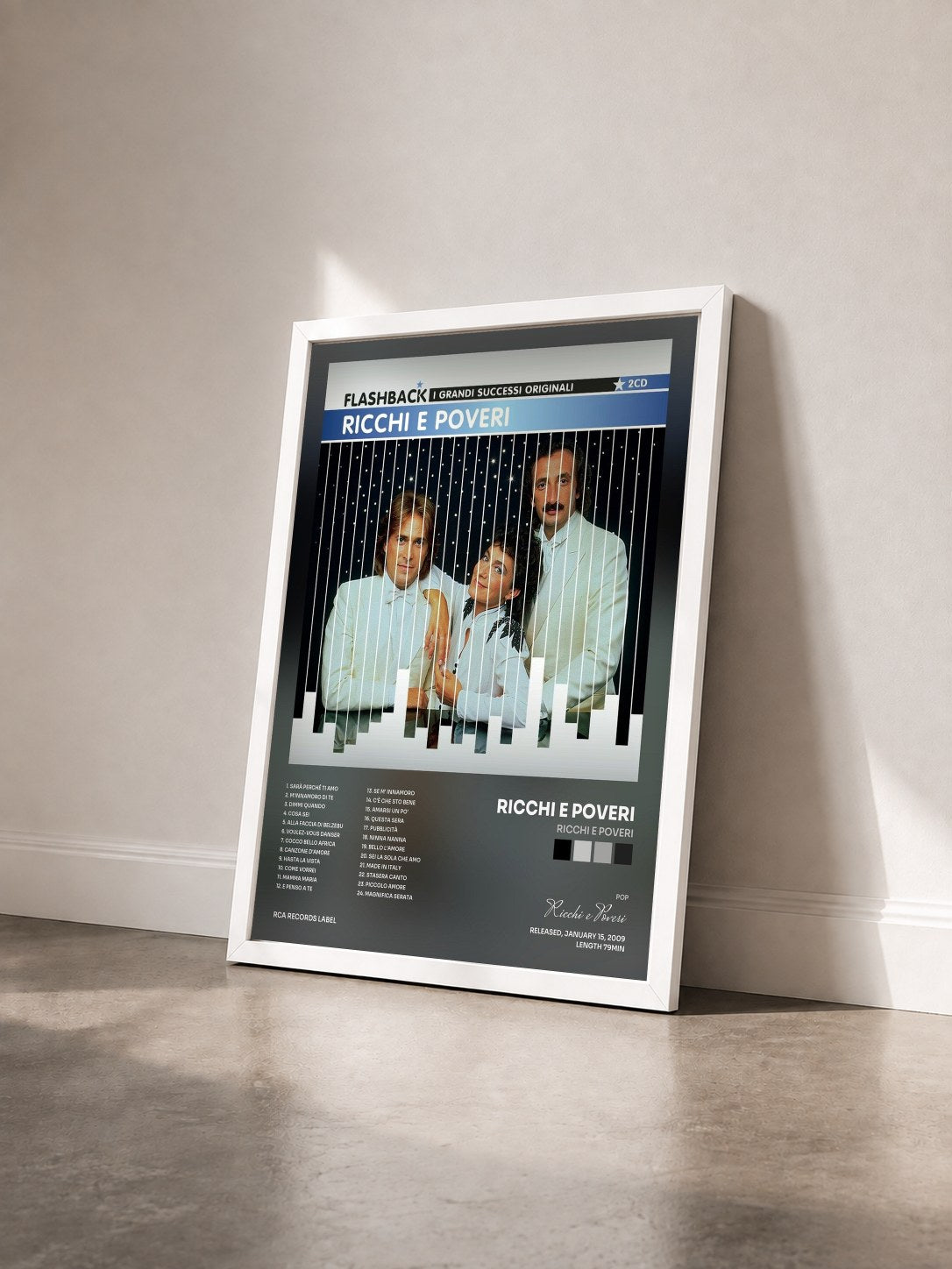 #blanc Tableau de l'album Ricchi e Poveri de Ricchi e Poveri vu de trois quarts, cadre blanc