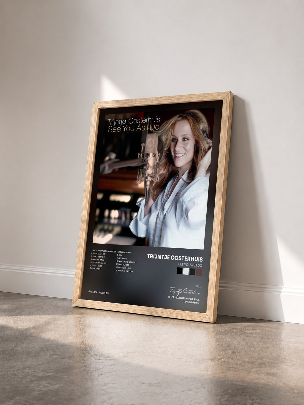 #bois Tableau de l'album See You As I Do de Trijntje Oosterhuis vu de trois quarts, cadre en bois brut