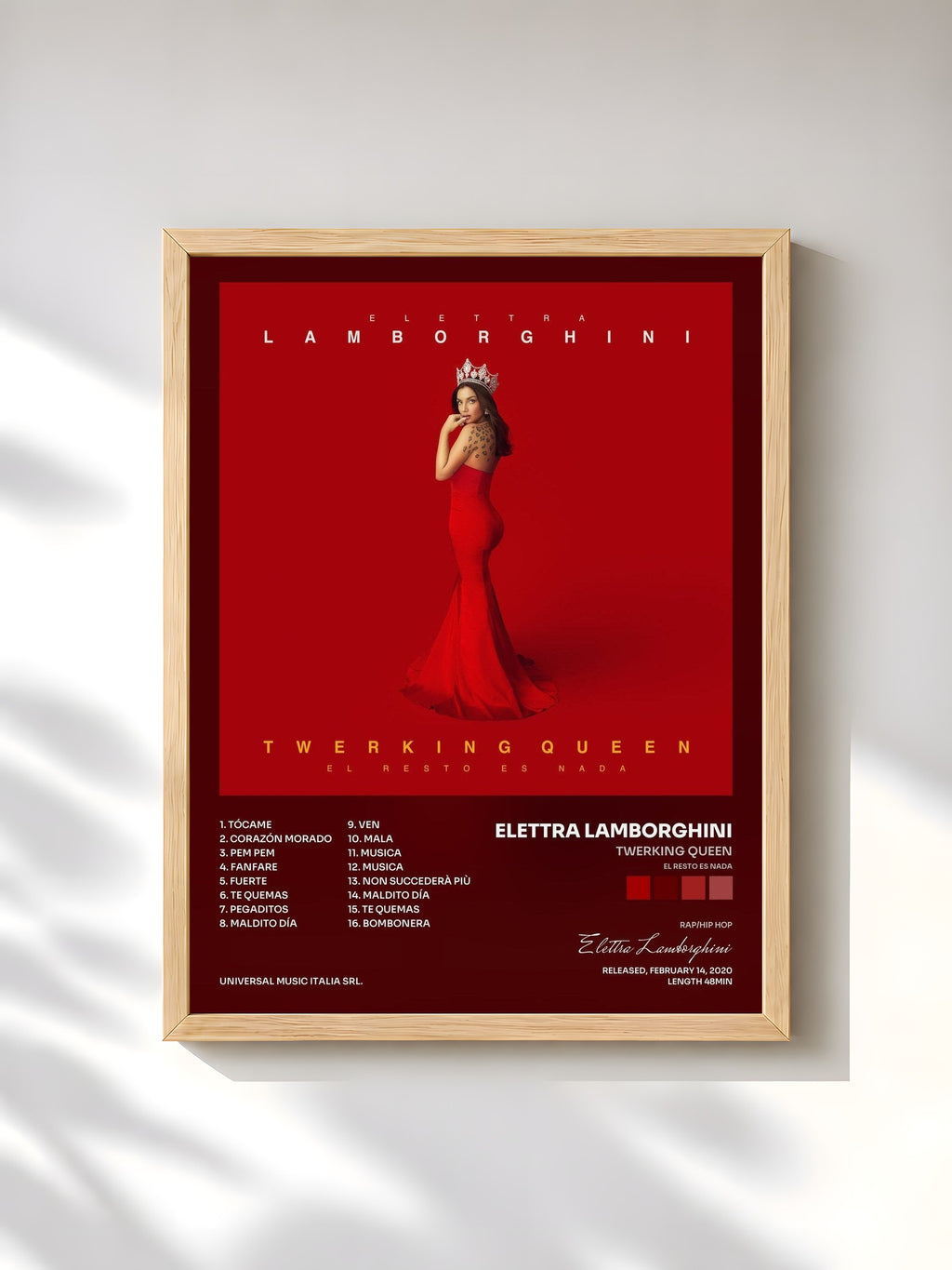 #bois Tableau de l'album Twerking Queen (El Resto Es Nada) de Elettra Lamborghini, cadre en bois brut, imprimé et encadré en France