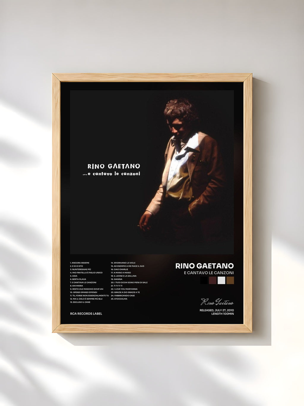 #bois Tableau de l'album E Cantavo Le Canzoni de Rino Gaetano, cadre en bois brut, imprimé et encadré en France
