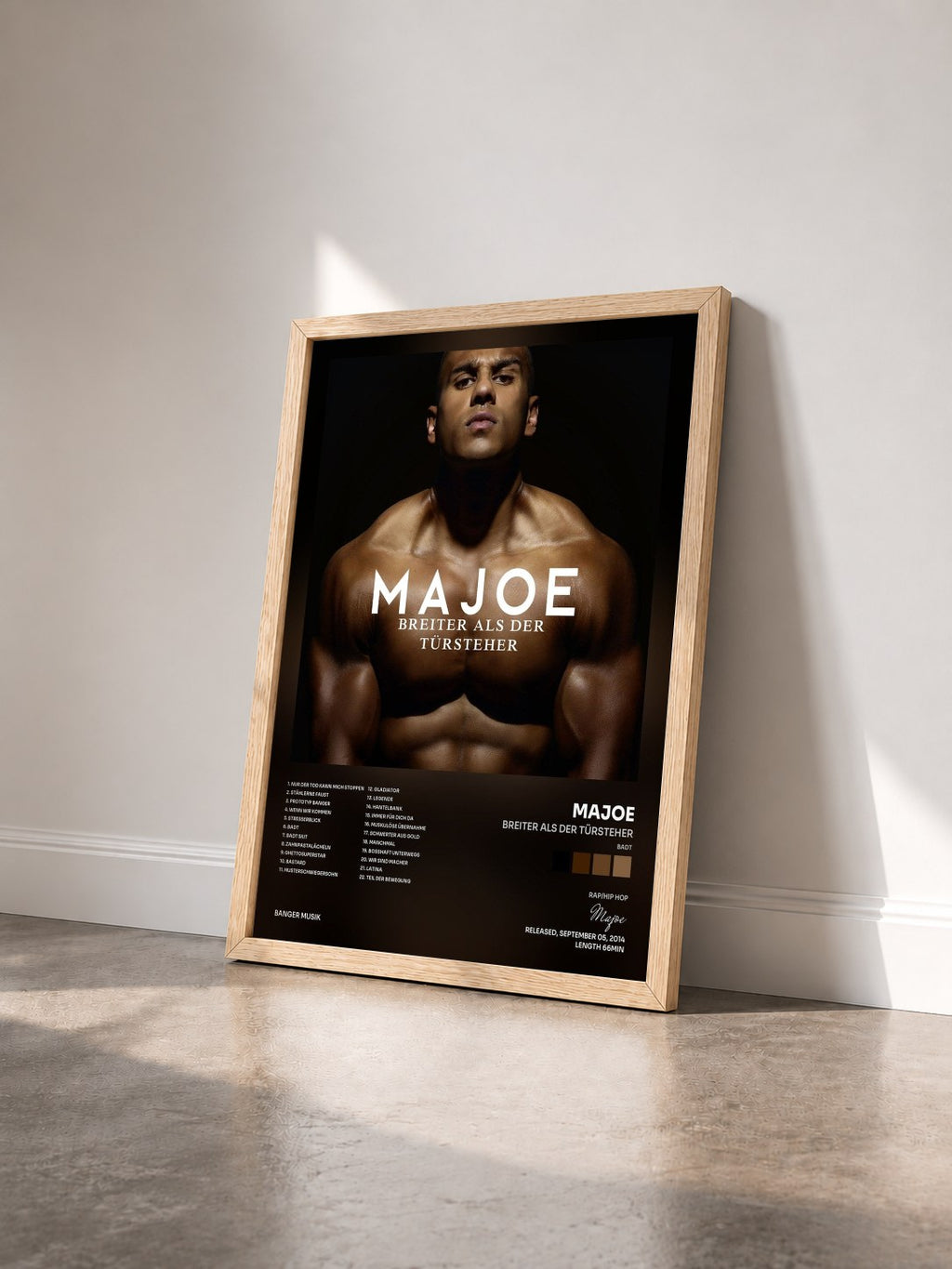 #bois Tableau de l'album Breiter als der Türsteher (BADT) [Deluxe Version] de Majoe vu de trois quarts, cadre en bois brut