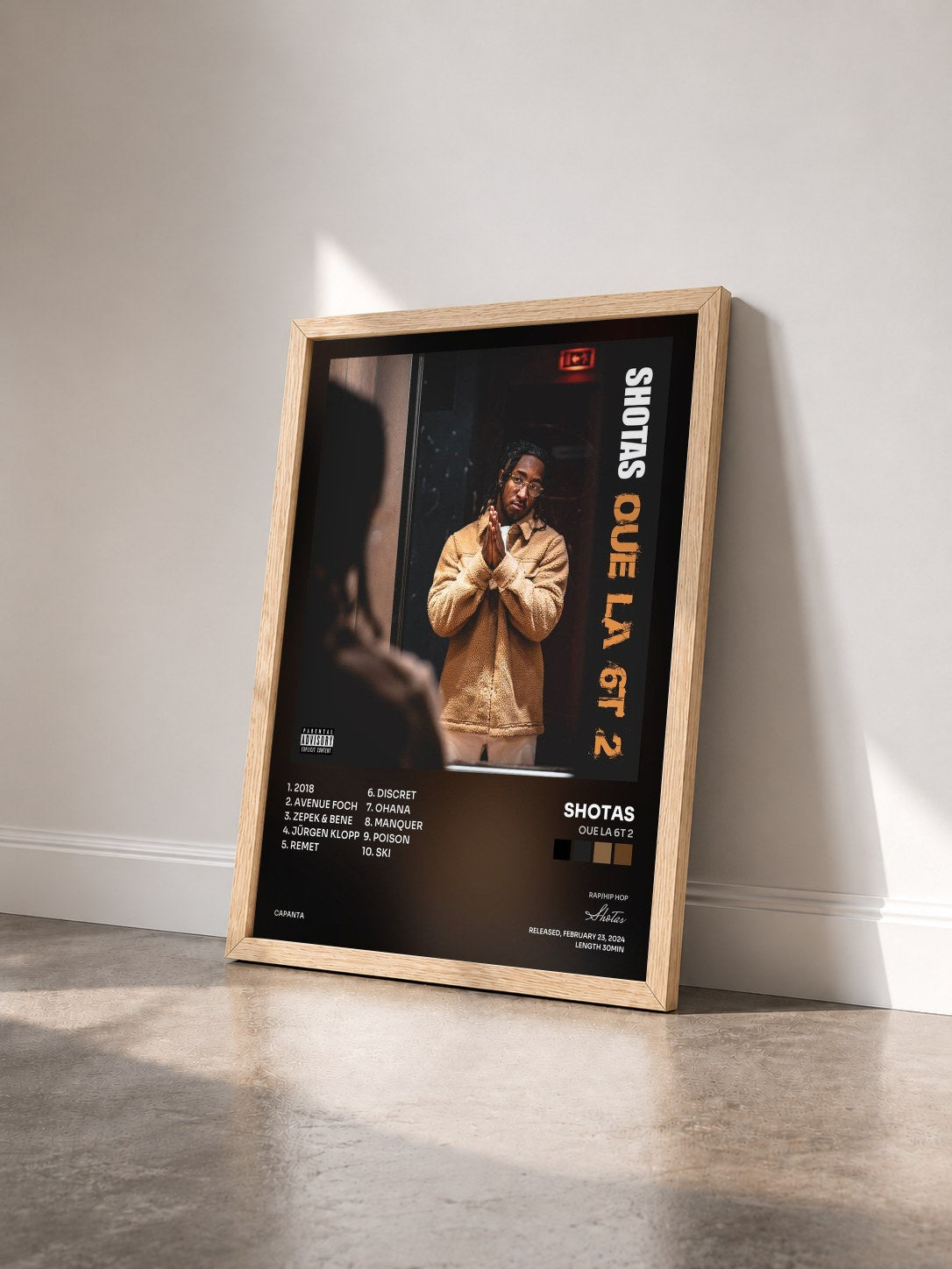 #bois Tableau de l'album Oue La 6T 2 de Shotas vu de trois quarts, cadre en bois brut