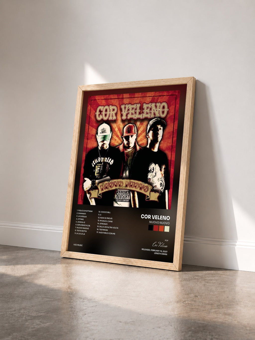 #bois Tableau de l'album Nuovo Nuovo de Cor Veleno vu de trois quarts, cadre en bois brut