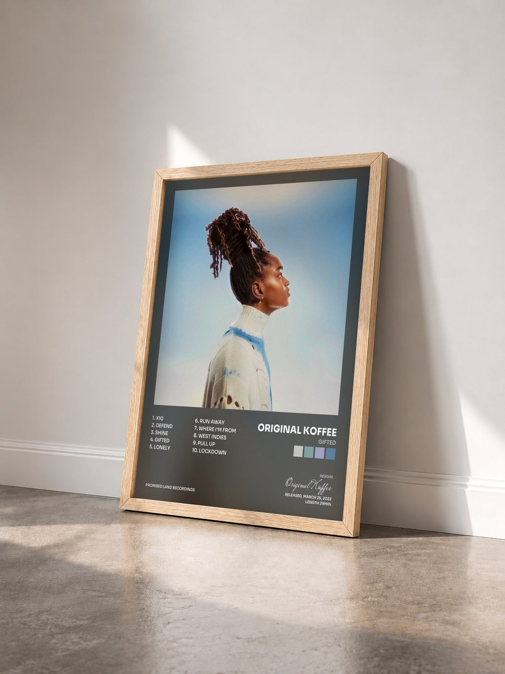 #bois Tableau de l'album Gifted de Original Koffee vu de trois quarts, cadre en bois brut