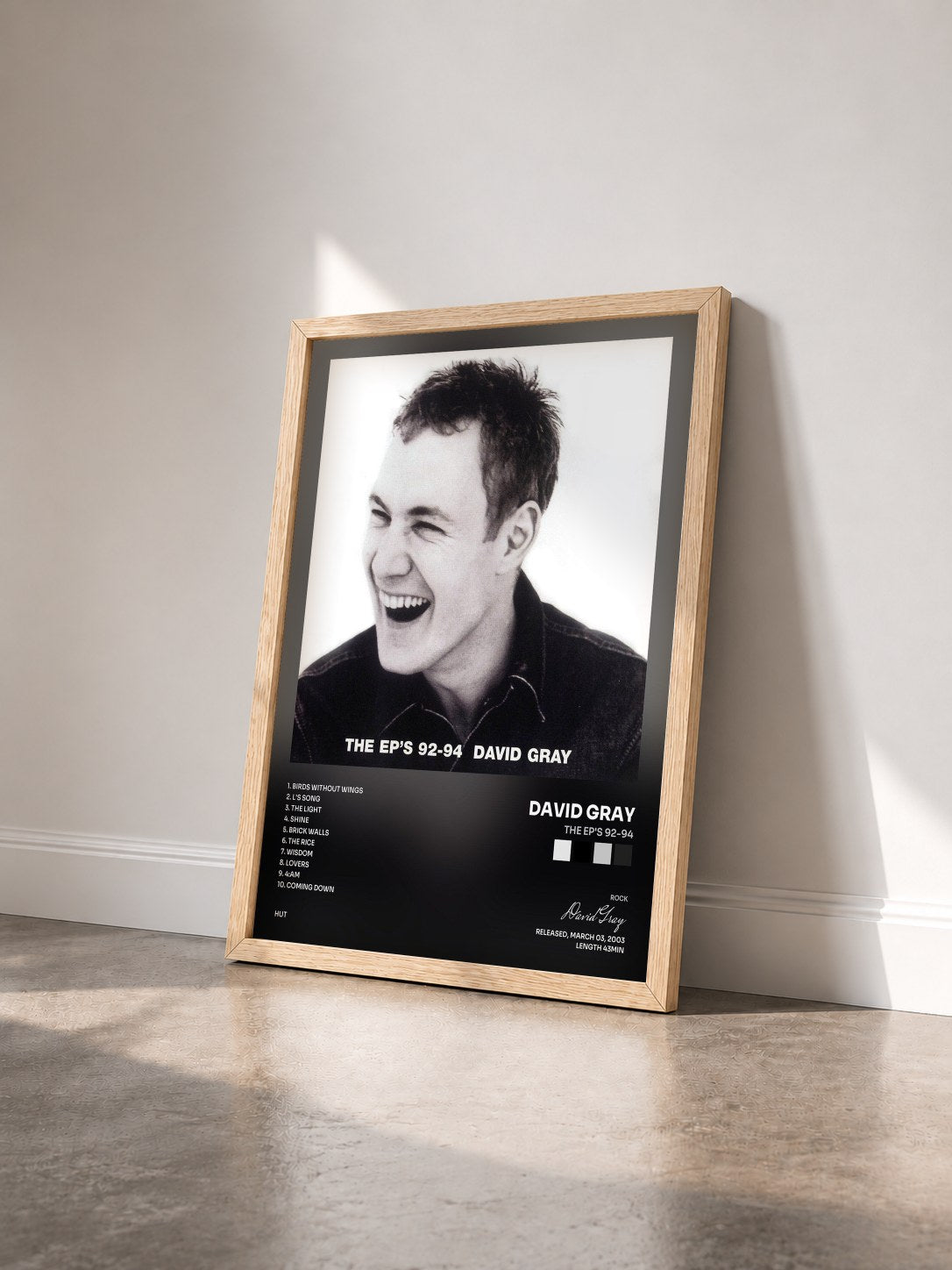 #bois Tableau de l'album The EP's 92-94 de David Gray vu de trois quarts, cadre en bois brut