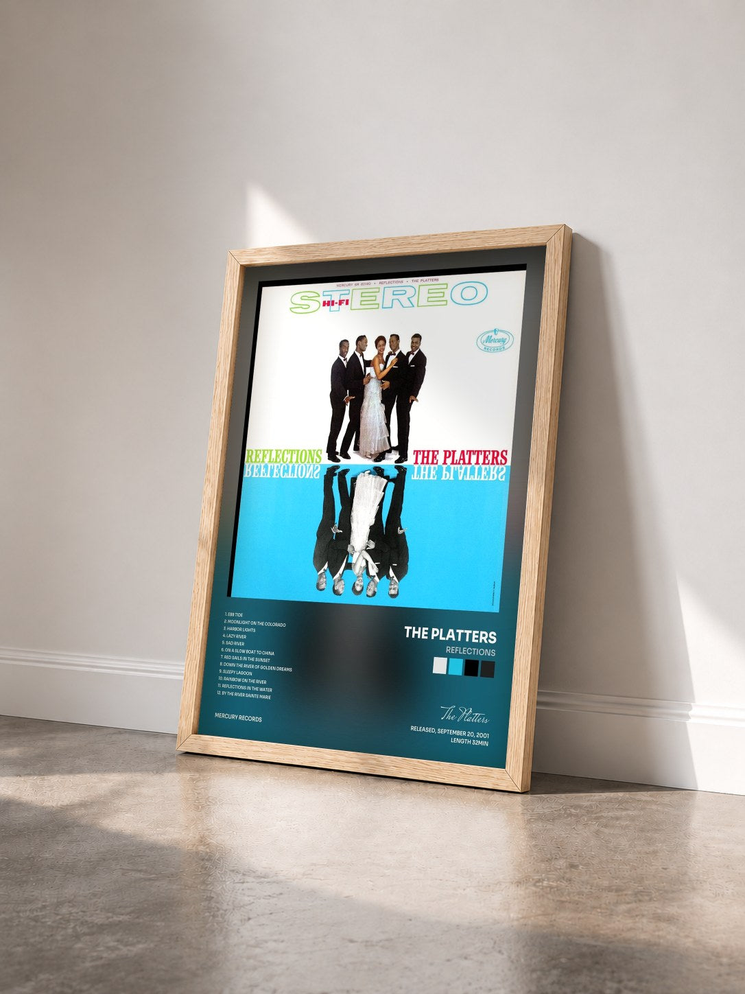 #bois Tableau de l'album Reflections de The Platters vu de trois quarts, cadre en bois brut