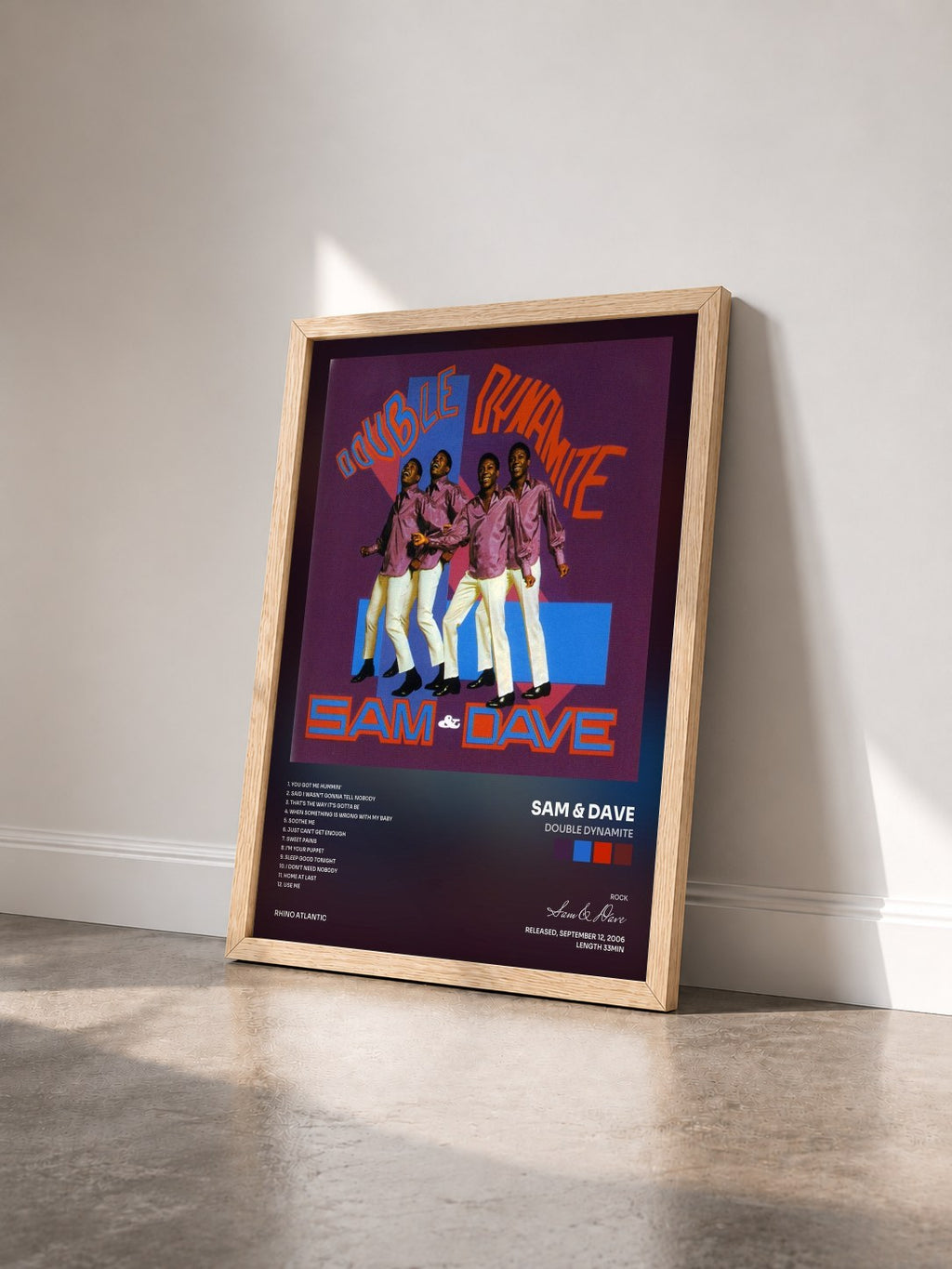 #bois Tableau de l'album Double Dynamite de Sam & Dave vu de trois quarts, cadre en bois brut