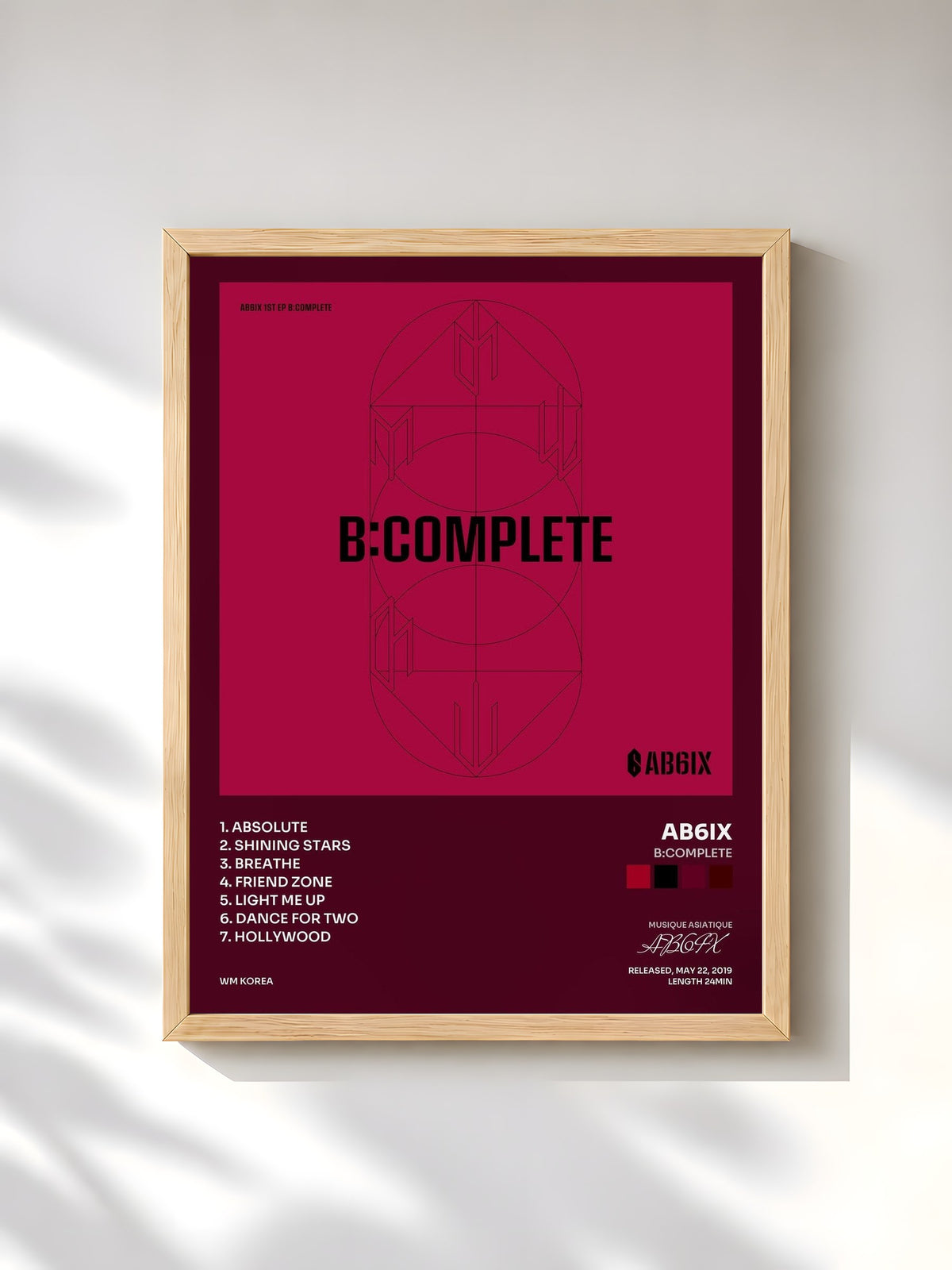 #bois Tableau de l'album B:COMPLETE de AB6IX, cadre en bois brut, imprimé et encadré en France