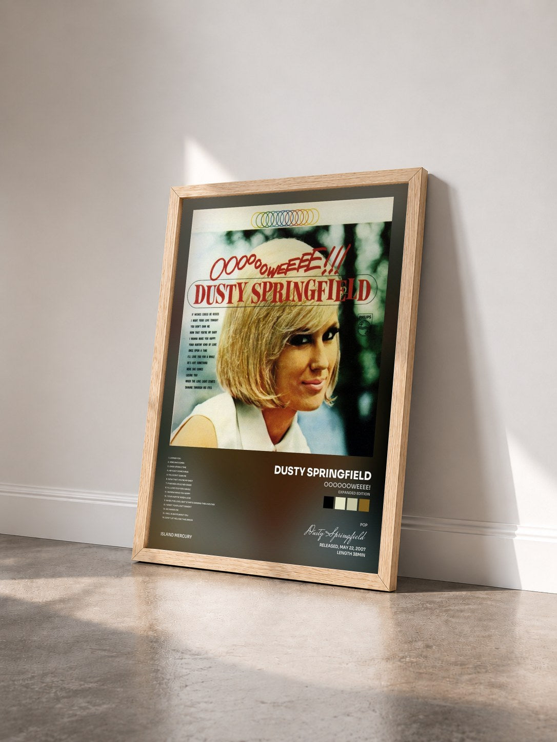 #bois Tableau de l'album Ooooooweeee! (Expanded Edition) de Dusty Springfield vu de trois quarts, cadre en bois brut