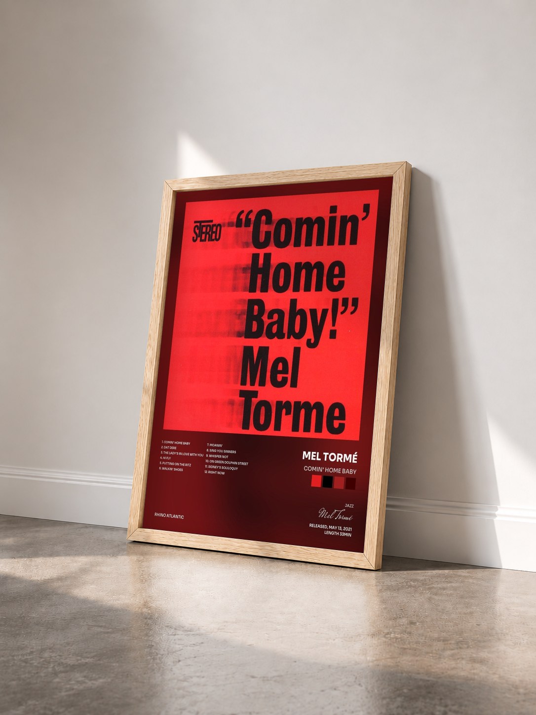#bois Tableau de l'album Comin' Home Baby de Mel Tormé vu de trois quarts, cadre en bois brut