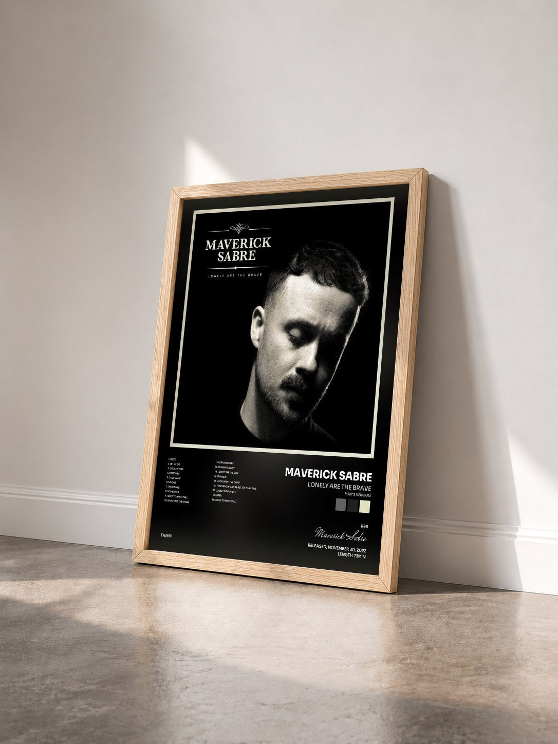 #bois Tableau de l'album Lonely Are the Brave (Mav's Version) de Maverick Sabre vu de trois quarts, cadre en bois brut