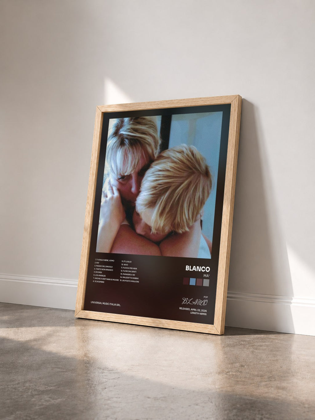 #bois Tableau de l'album Ma' de BLANCO vu de trois quarts, cadre en bois brut