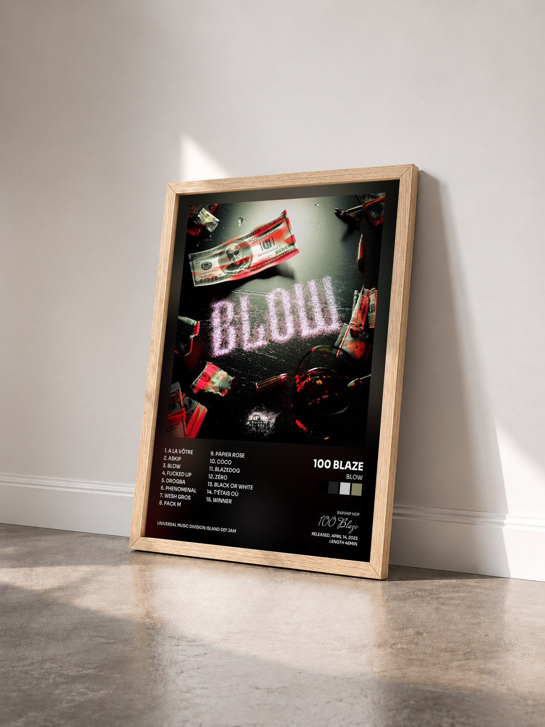 #bois Tableau de l'album Blow de 100 Blaze vu de trois quarts, cadre en bois brut