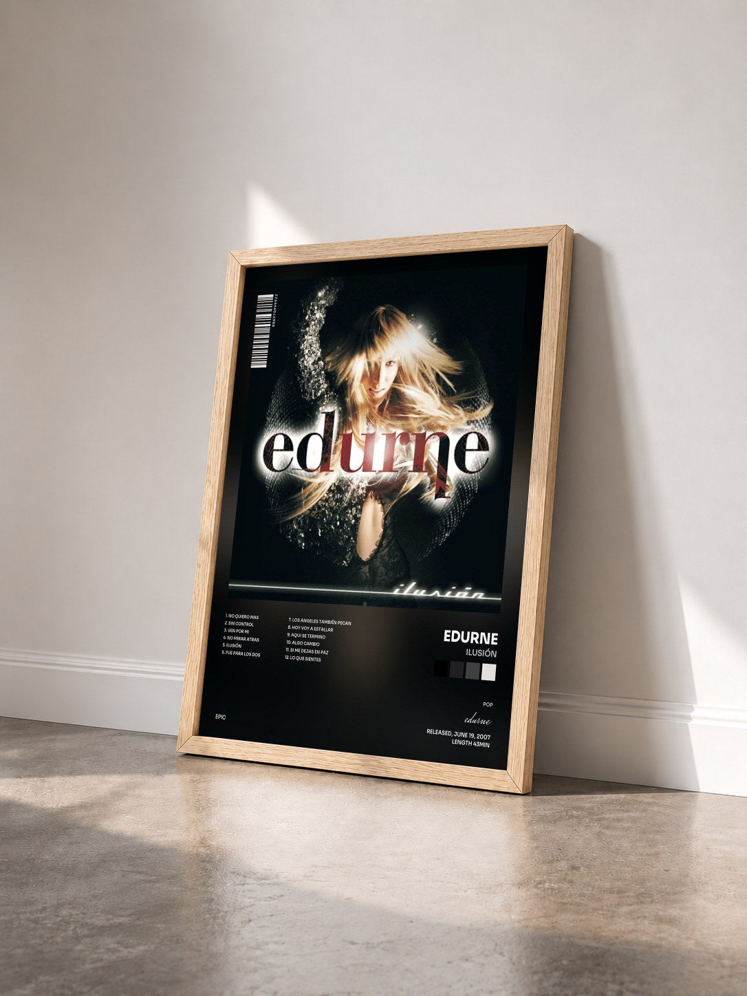 #bois Tableau de l'album Ilusión de edurne vu de trois quarts, cadre en bois brut