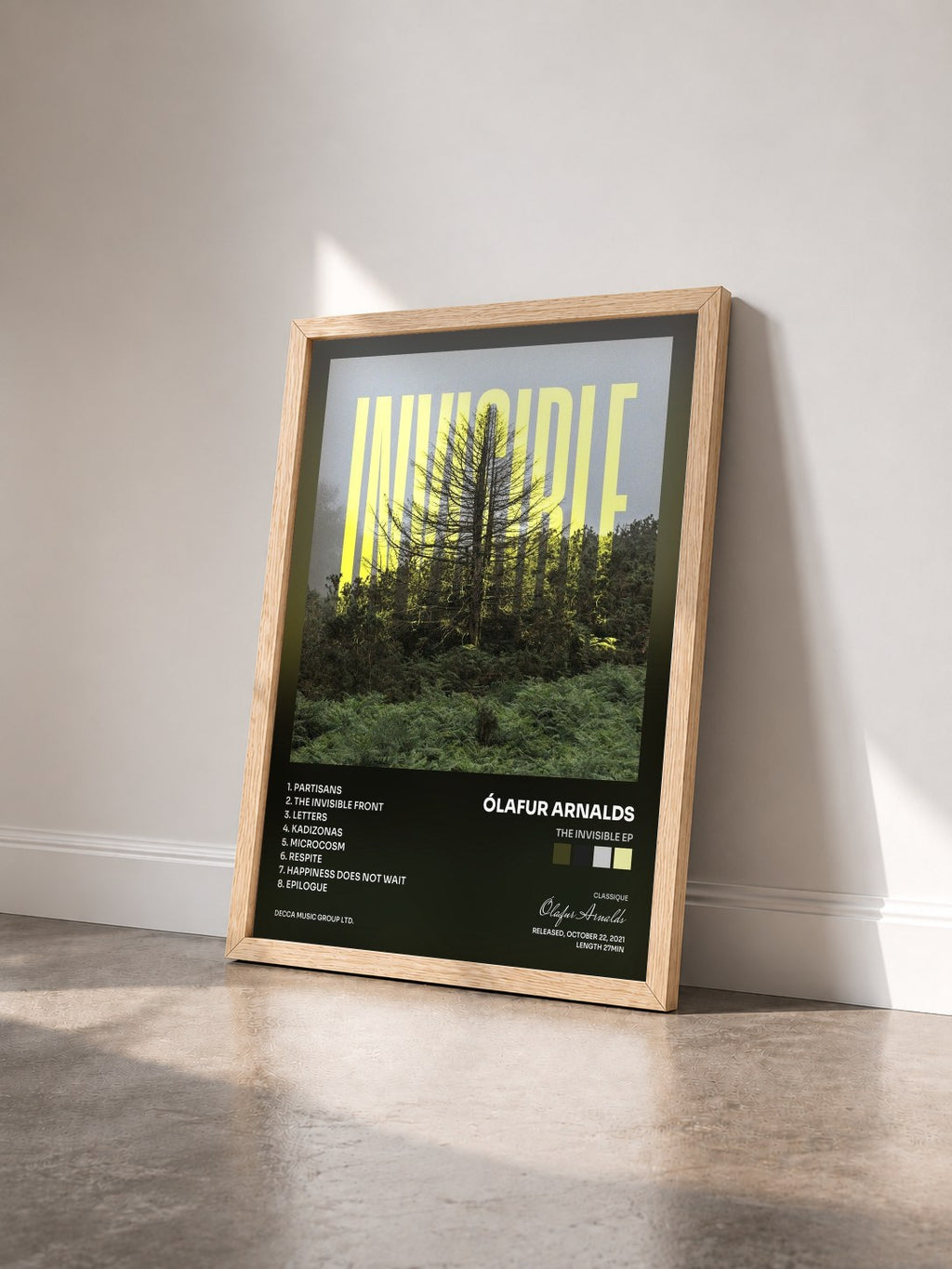 #bois Tableau de l'album The Invisible EP de Ólafur Arnalds vu de trois quarts, cadre en bois brut