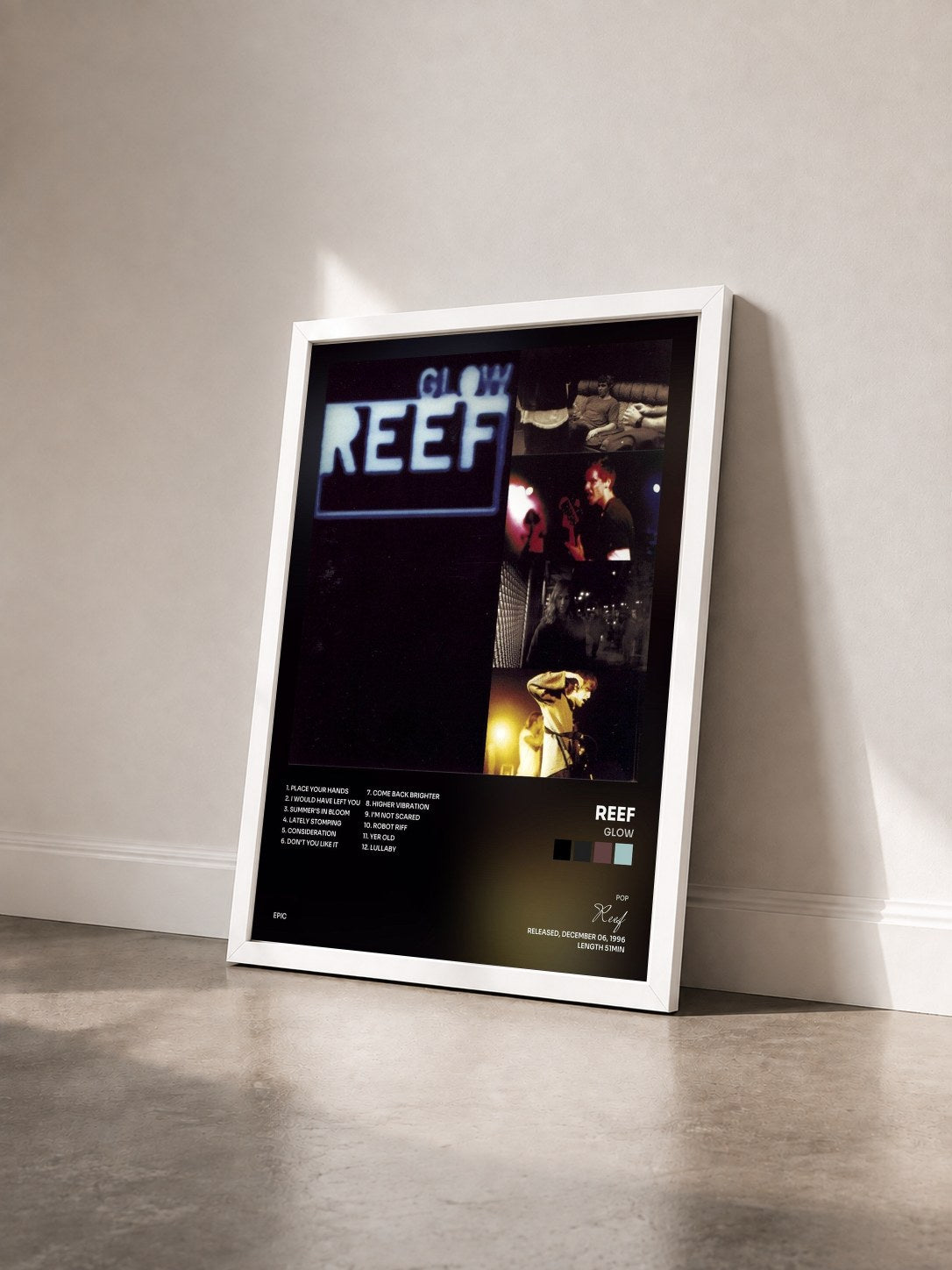 #blanc Tableau de l'album Glow de Reef vu de trois quarts, cadre blanc