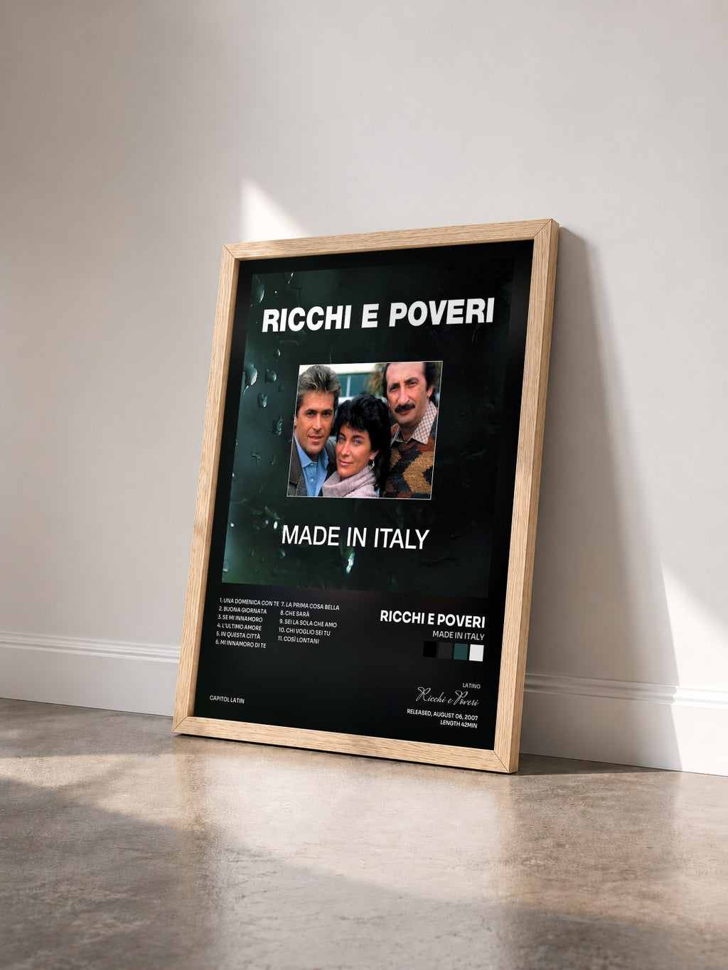 #bois Tableau de l'album Made In Italy de Ricchi e Poveri vu de trois quarts, cadre en bois brut