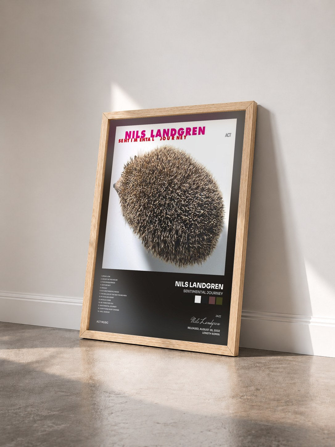 #bois Tableau de l'album Sentimental Journey de Nils Landgren vu de trois quarts, cadre en bois brut