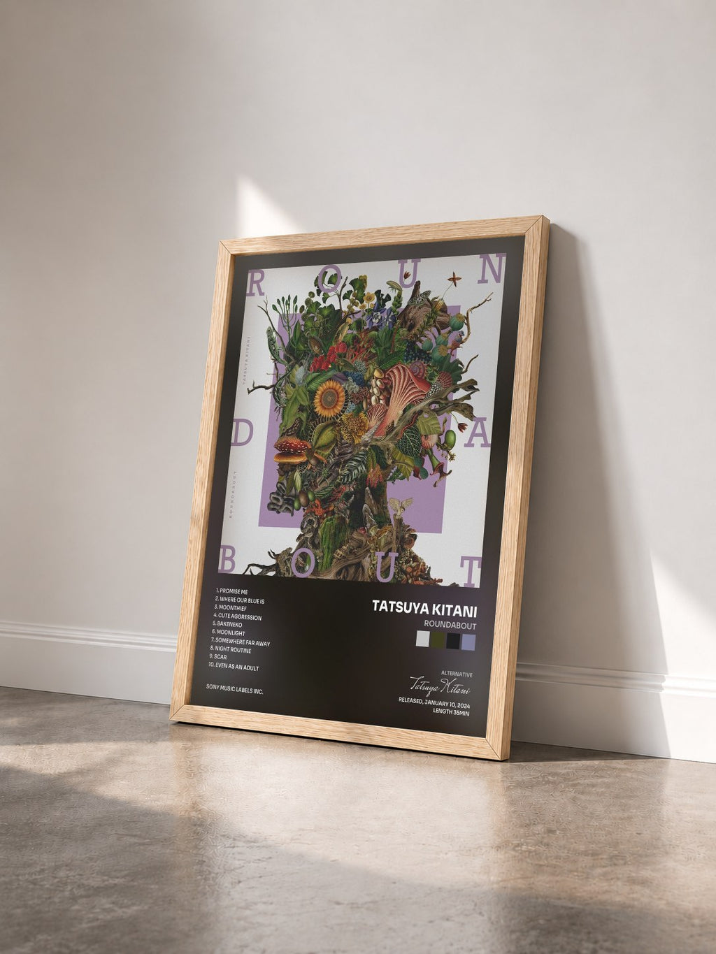 #bois Tableau de l'album ROUNDABOUT de Tatsuya Kitani vu de trois quarts, cadre en bois brut