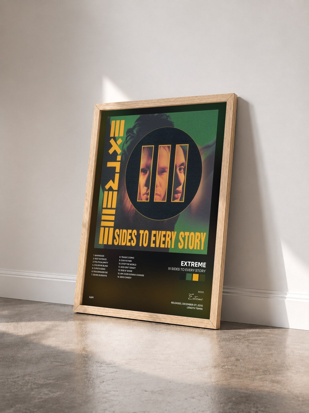 #bois Tableau de l'album III Sides To Every Story de Extreme vu de trois quarts, cadre en bois brut