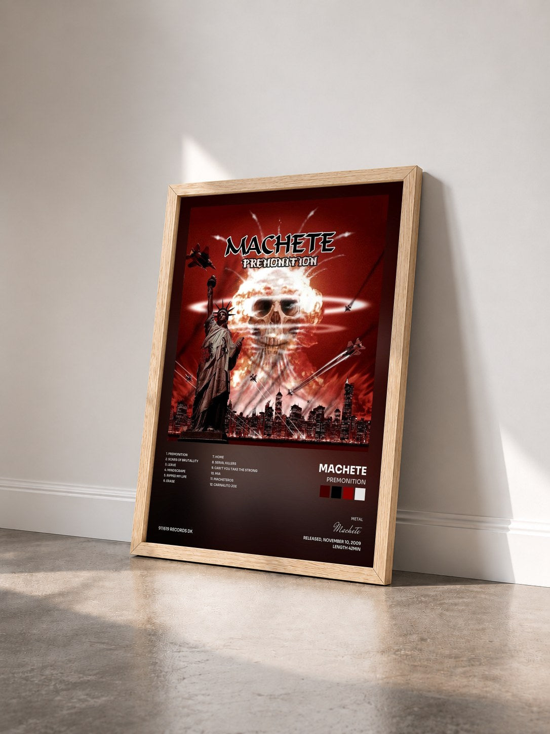 #bois Tableau de l'album Premonition de Machete vu de trois quarts, cadre en bois brut