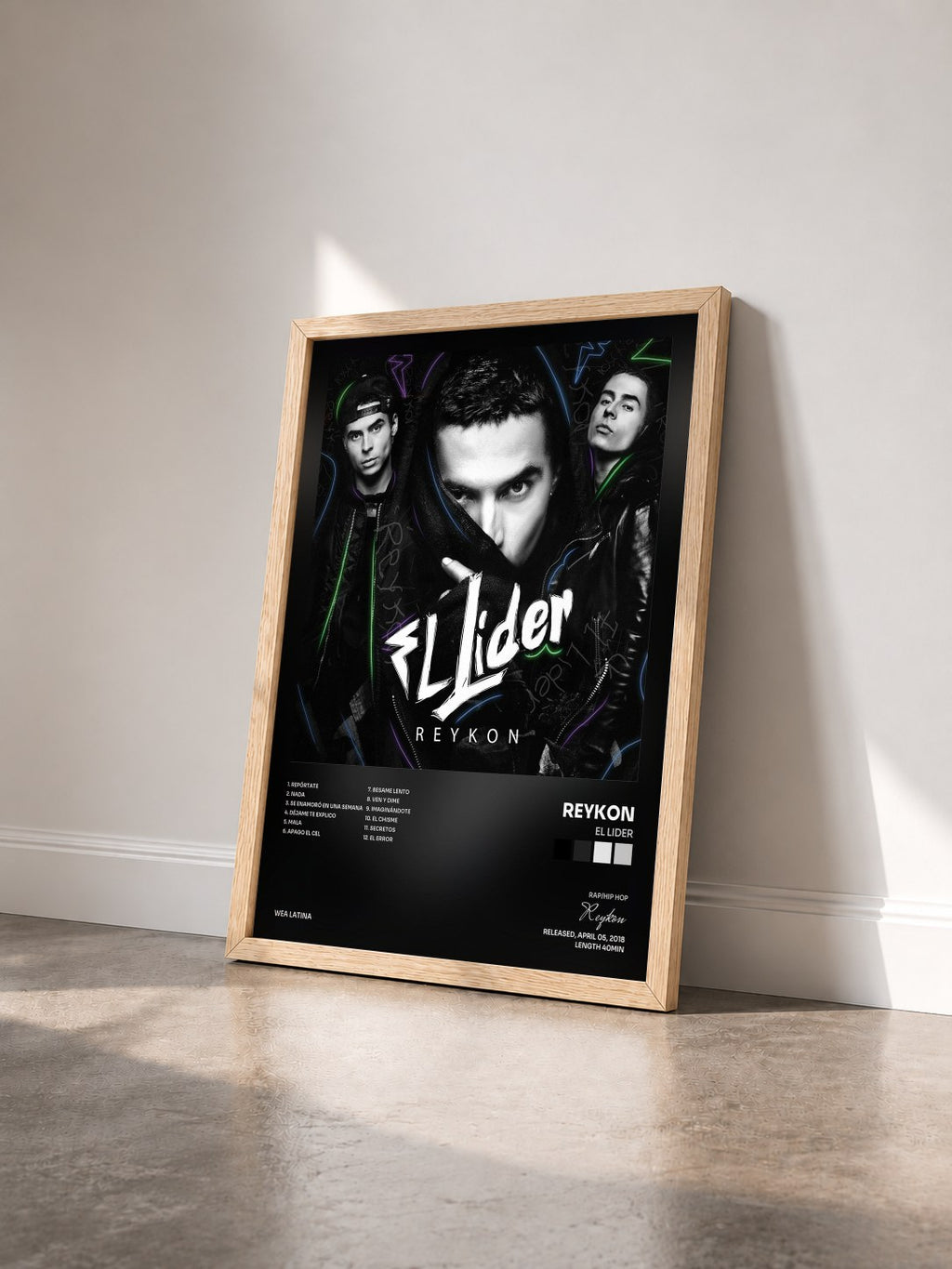 #bois Tableau de l'album El Lider de Reykon vu de trois quarts, cadre en bois brut