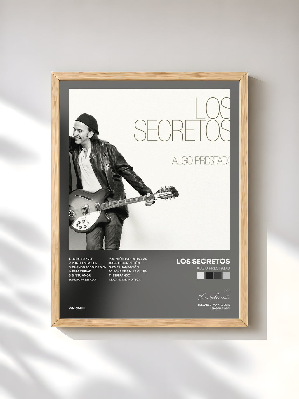 #bois Tableau de l'album Algo prestado de Los Secretos, cadre en bois brut, imprimé et encadré en France