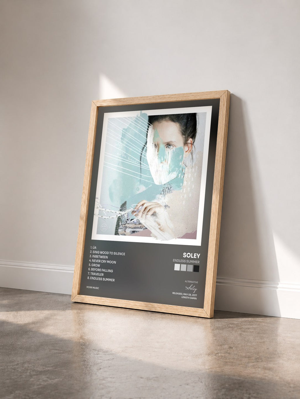#bois Tableau de l'album Endless Summer de Soley vu de trois quarts, cadre en bois brut