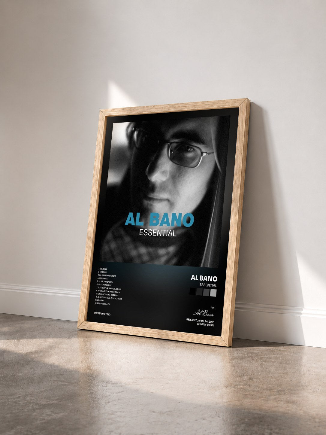 #bois Tableau de l'album Essential de Al Bano vu de trois quarts, cadre en bois brut