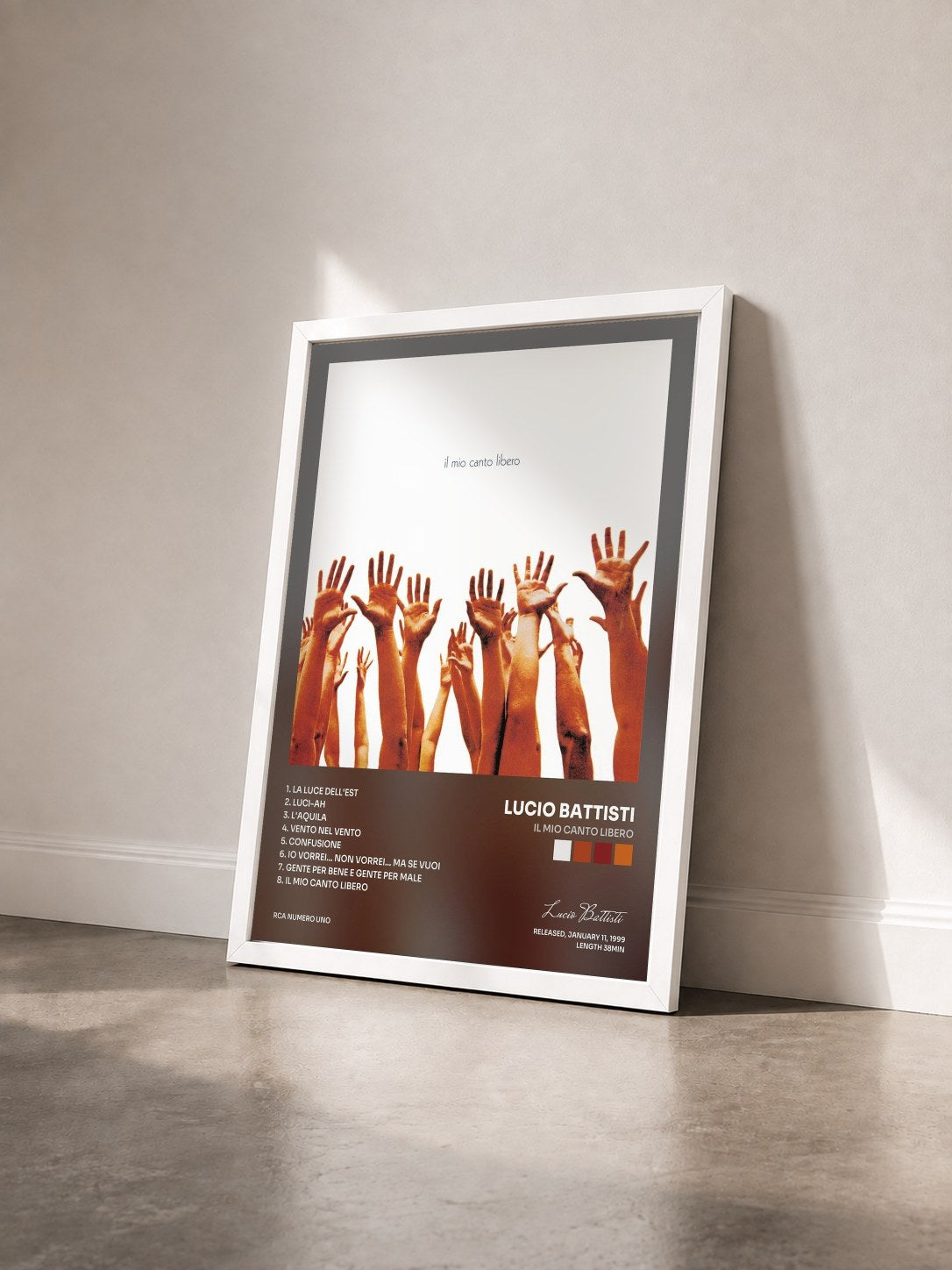 #blanc Tableau de l'album Il mio canto libero de Lucio Battisti vu de trois quarts, cadre blanc